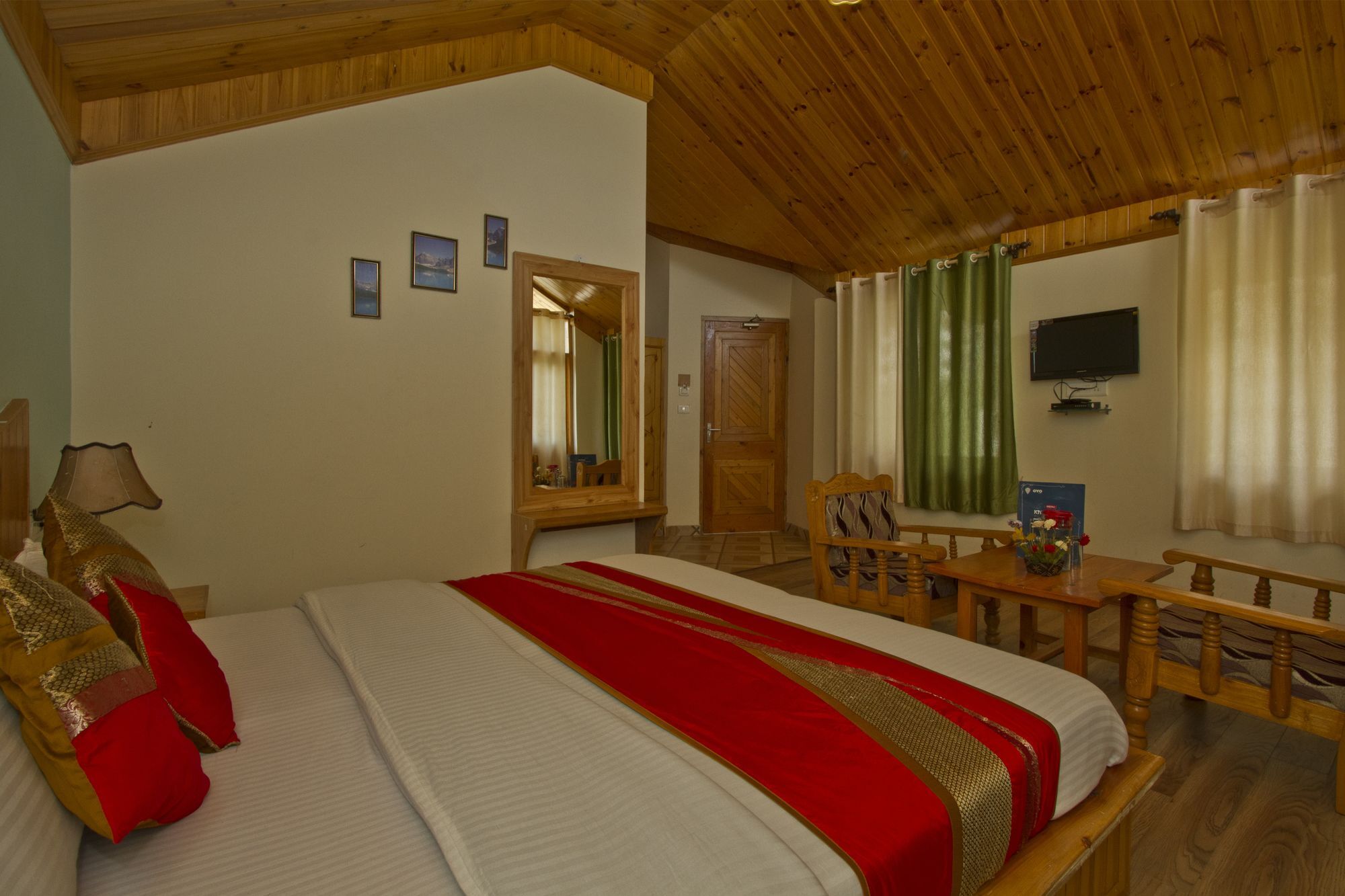 Hotel Mountain Face มะนาลี ภายนอก รูปภาพ