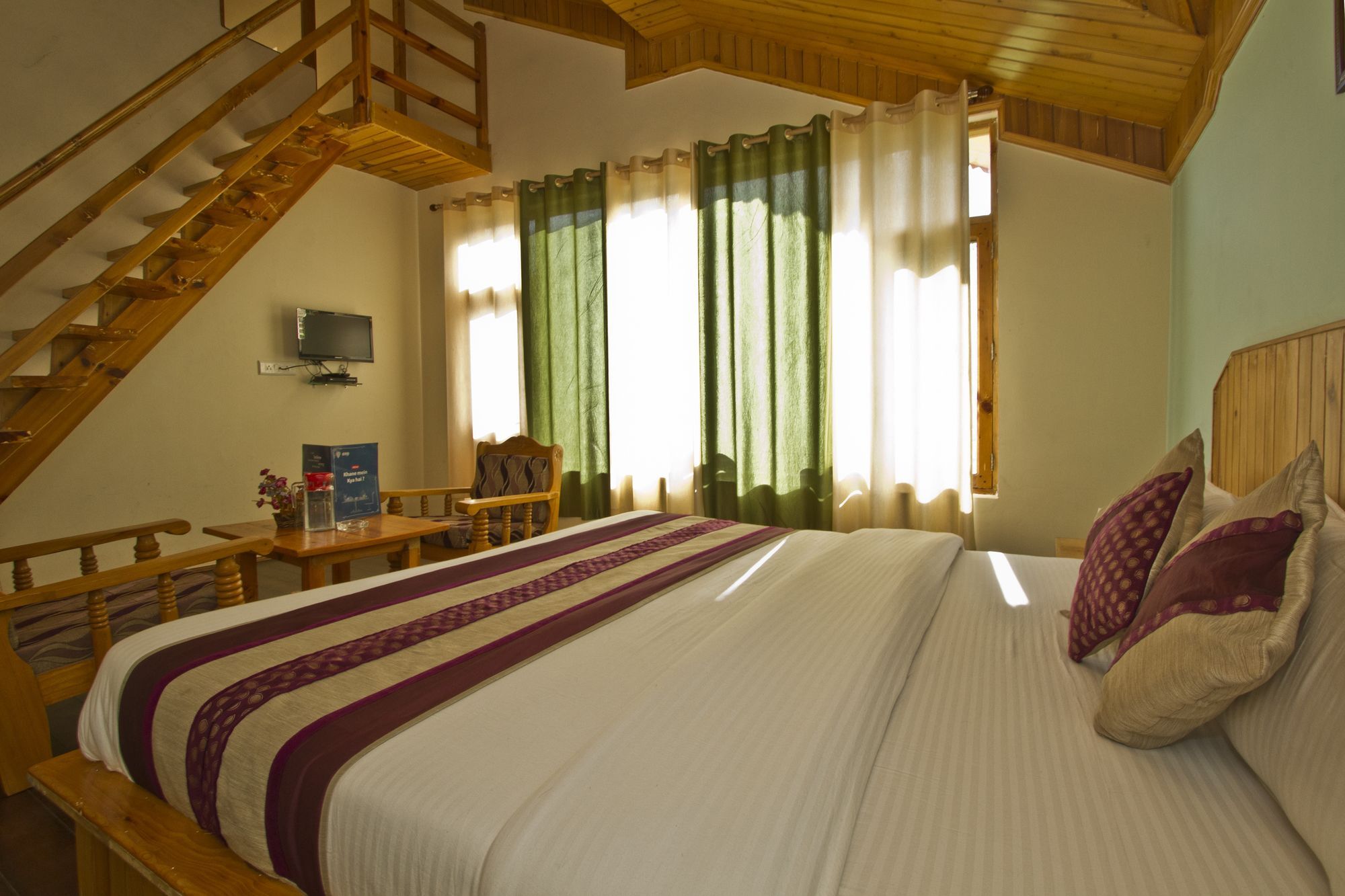 Hotel Mountain Face มะนาลี ภายนอก รูปภาพ